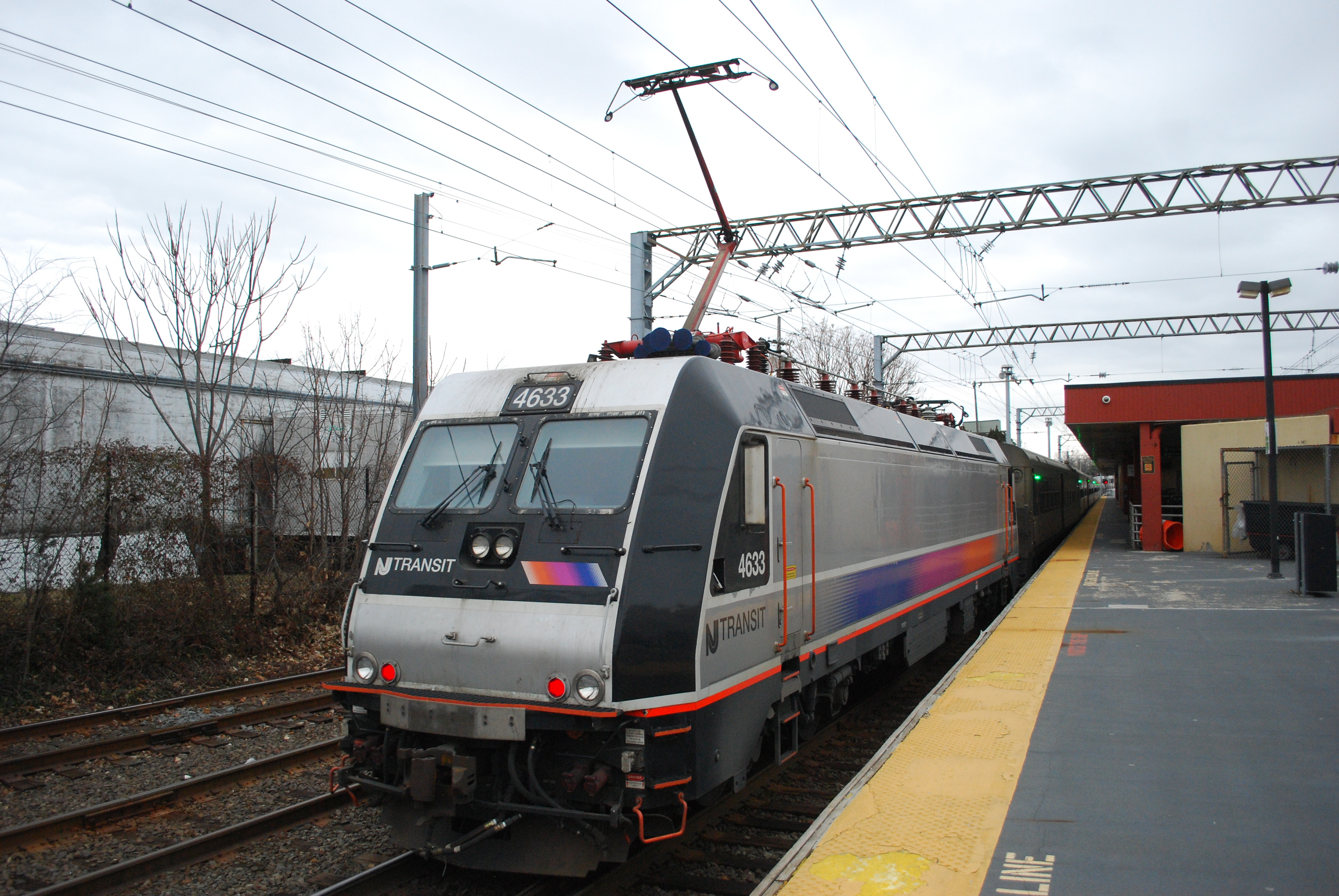 NJT 4633